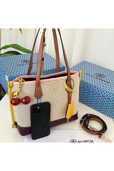 chch High quality shoulder bag