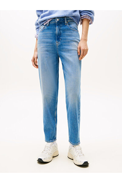 Tommy Hilfiger Tommy Hilfiger Women Denim Medium Mom UH Tapered Jeans