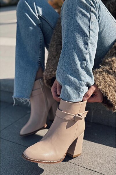 I Love Shoes Μπότες με τακούνι Oxsend με λεπτομέρεια από ματ δερμάτινη κορδέλα