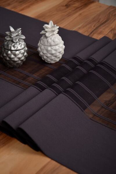 PerdeClick Antrasit Renk Çizgili Dekoratif Lazer Kesim Runner Masa Örtüsü 40 x 140