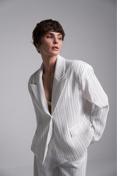 AÈC PRIVÈ Women's Premium Quality Luxury Stylish White Stone Embroidered Jacket Trousers Double Suit 777