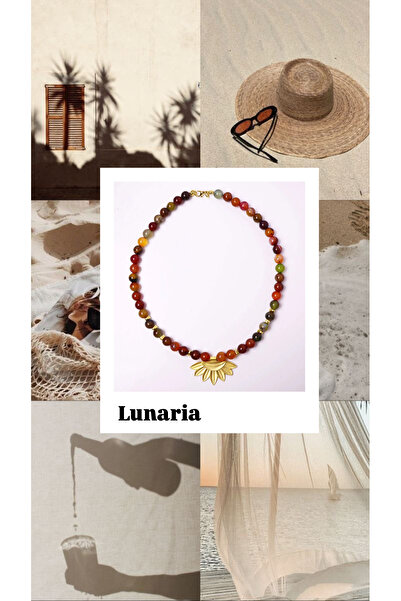 B Design jewelry Lunaria – Kırmızı Akik Taşlı Yarım Ay Çiçek Figürlü Kolye