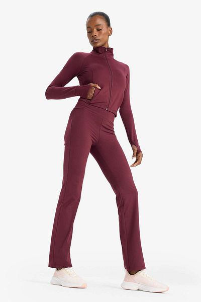 DeFacto Defactofit Standard Fit Body Fitting Stand Collar Inside Soft Furry Ultra Soft Finger Detail Zipper