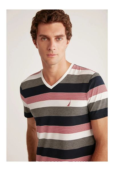 YUYİ Nautlca V-Neck Short Sleeve Soft Textured Fabric Men's Pajama Set