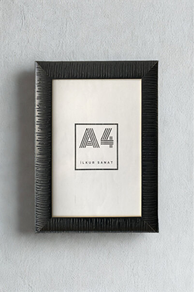 ilkur Dimensiune A4 (21X30) 2 mm grosime Ramă clasică neagră cu model festonat cu sticlă simplă