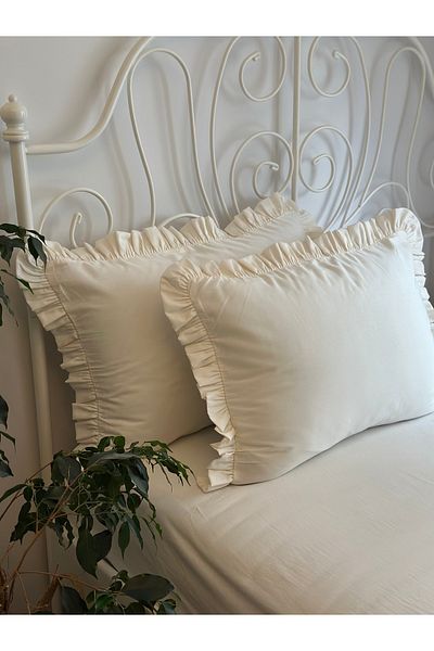 Decamor home Pack of 2 Ecru Cotton Satin Ruffle Pillowcases