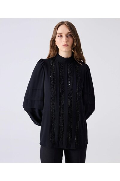 Machka Payetli yüksek yaka bluz