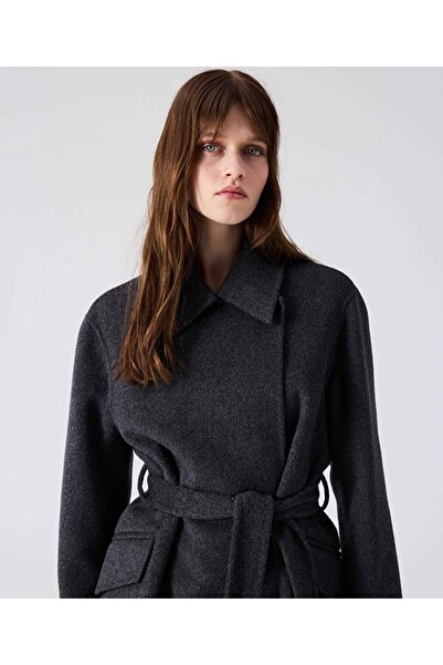 Machka Kuşaklı yün kaban