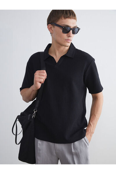 LC Waikiki تي شيرت أسود بياقة بولو للرجال