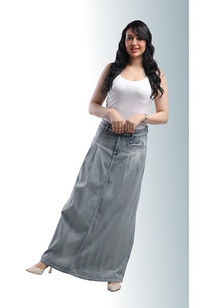 SUGA Laya's flared jeans skirt