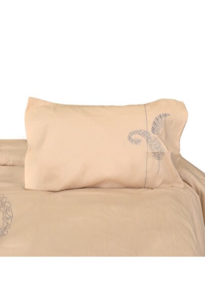 Ferrucci Frochi Silver Embroidered Brick Quilt Set King, Double, 9 Piece Set