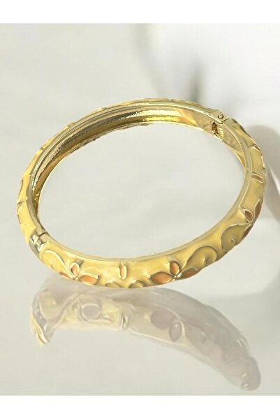 Merand Altın Kaplama Çiçek Desenli Bileklik – Şık Kadın Takı