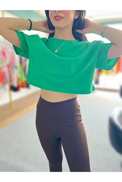 Sheesy Göbek Üstü Crop T-shirt