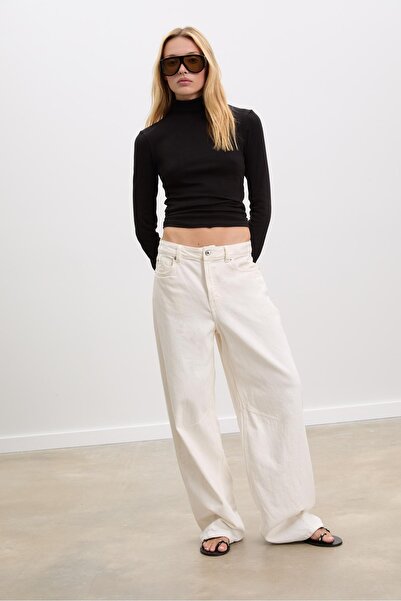 Stradivarius Basic high neck T-shirt