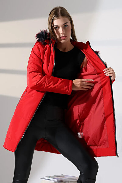 Talsmoda Tals Fashion Women's Red Color Water and Drip Proof Washing Resistant Furted Quilted Coat