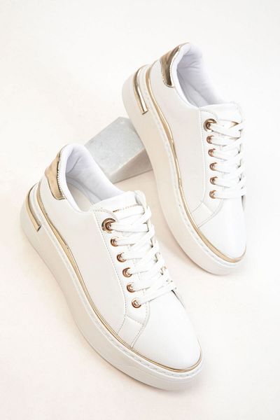 SOHO White Women's Sneaker 20810