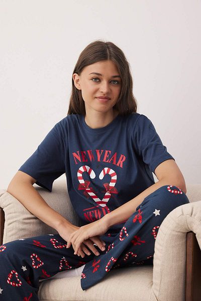 Trendyol Collection Navy Blue New Year Themed Heart Knitted Pajama Set Thmaw26Pt00048