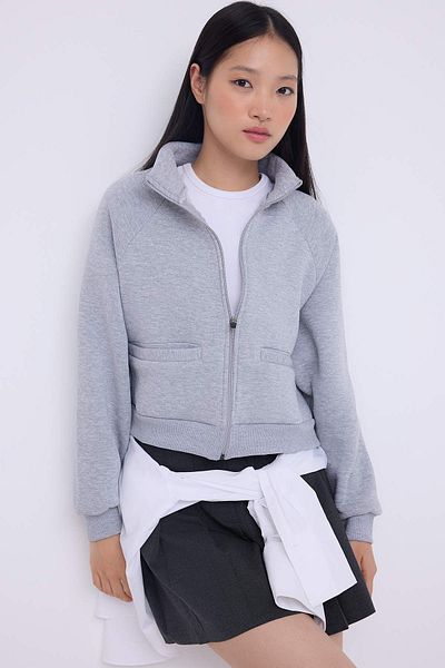 Trendyol Collection Teen Gray Melange Regular Fit Zipper Stand Collar Thick Fleece Inside Knitted Sweatshirt Twoaw26Sw00017