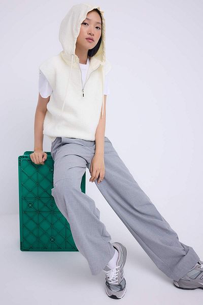 Trendyol Collection Ecru Soft Textured Knitwear Sweater Twoaw26Sv00005