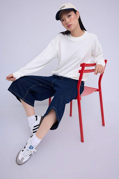 Trendyol Collection Plum Thick Regular/Regular Cut Crew Neck Knitted Sweatshirt Twoaw26Sw00028
