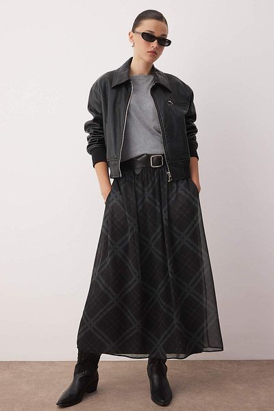 Trendyol Collection Black Chiffon Plaid Lined Long Skirt Twoaw26Et00044