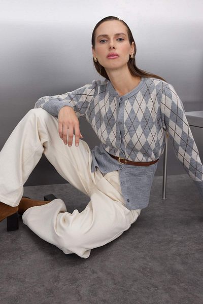 Trendyol Collection Gray Diamond Belted Knitwear Cardigan Twoaw26Hi00150