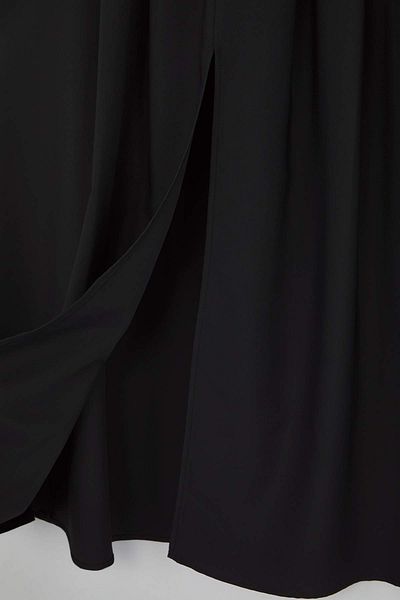 Trendyol Collection Black A-Line Long Skirt with Slit Twoaw26Et00042