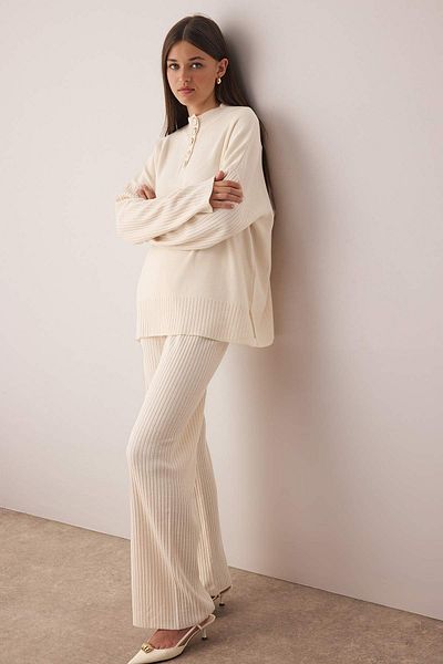 Trendyol Collection Stone Stand Collar Button Detail Sweater-Pants Knitwear Bottom - Top Set Twoaw26Au00016