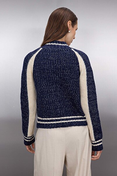 Trendyol Collection Navy Blue Soft Textured Zippered Knitwear Cardigan Twoaw26Hi00154