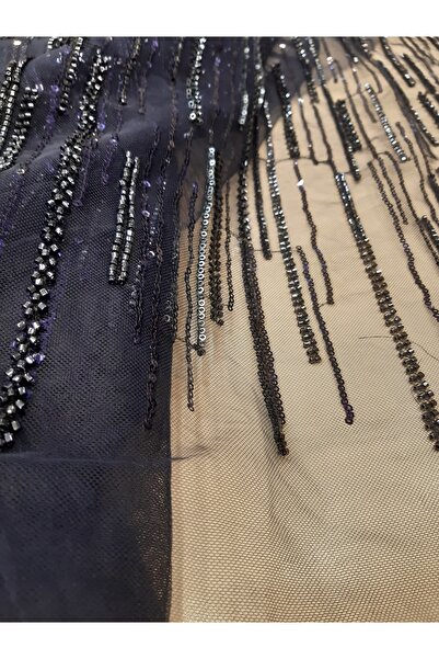 Safir Kumaş Abiyelik Taş ve Pul İşlemeli Çizgi Çizgi Lacivert Dantel 2.5 Metre