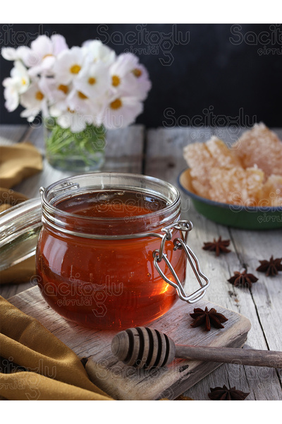 Sacitoğlu Çiftliği Karakovan Süzme Bal 850gr