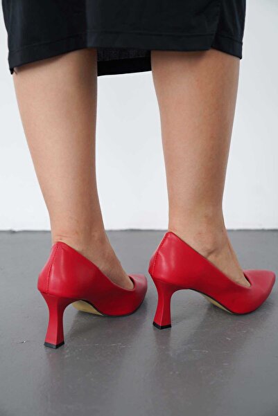 Butik STİLLETTO 7 CM TATLI KIRMIZI VEGAN DERİ ORTAPEDİK CİLT MODEL KADIN AYAK...