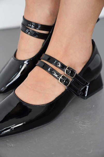 Butik ŞIK ZARİF GÜNLÜK TERCİH EDİLEN 3 CM TOPUK ORTAPEDİK İÇ PED ÇİFT KEMERLİ...