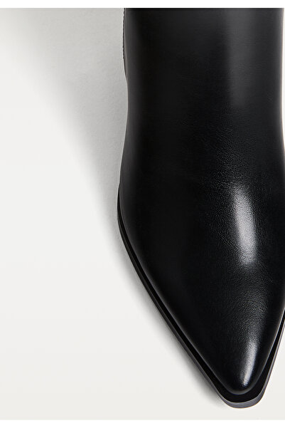 Stradivarius Kadın Siyah Düz Maksi Çizme 19850670