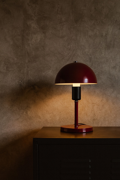 Genel Markalar Modern Bordo Metal Masa Lambası – Mantar Başlıklı Dekoratif Ma...