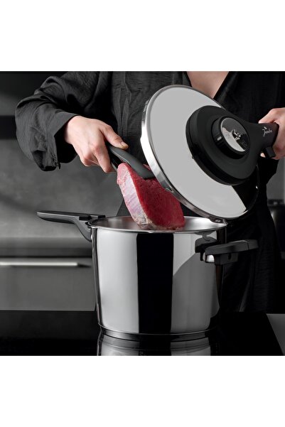 Jumbo Prime Master 6 Liter Pressure Cooker