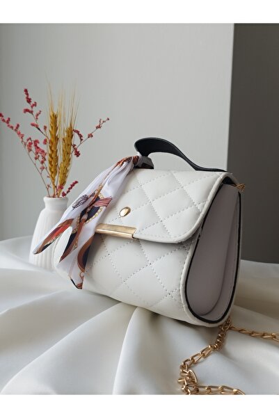 VivazzaLuxe White Mini Women's Hand and Shoulder Bag with Gold Strap – Minimal and Stylish Touch