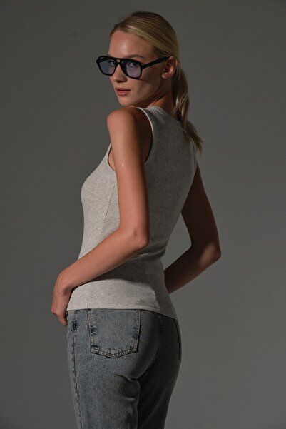 Maule 96% συμπαγές χτενισμένο βαμβακερό, εύκαμπτο ύφασμα Αμάνικο γιακά μακρύ γυναικείο εσώρουχο