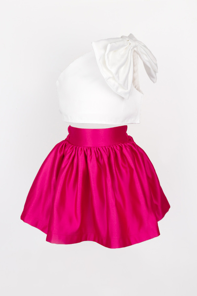 Le Mabelle Fuchsia One-Shoulder Bow Detailed Skirt Crop Girl's Double Set - Luisa