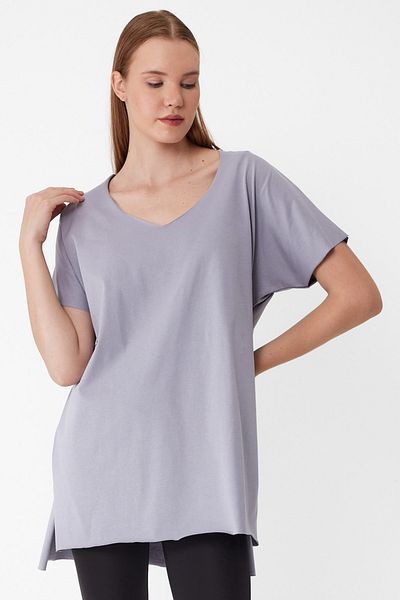 AMAZING CRASH Women's V-Neck Slit Oversize Basic T-Shirt