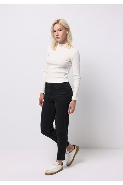 Colin's Mom Fit Women's Denim Jean Trousers