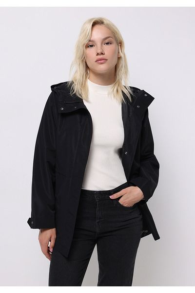 Colin's Regular Fit Women's Black Raincoat