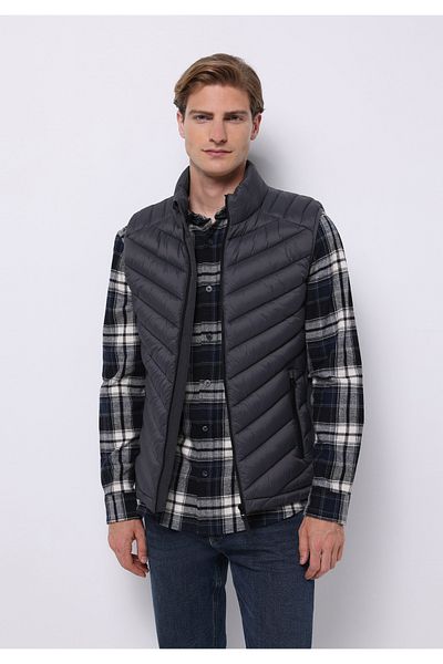 Colin's Slim Fit Men's Anthracite Vest