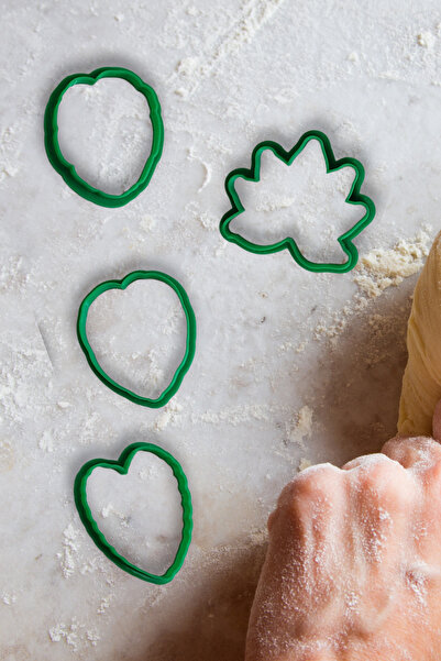 Karmelom Studio Leaf Patterned Cookie and Sugar Plasticine Mold Stamp and Cutter Set