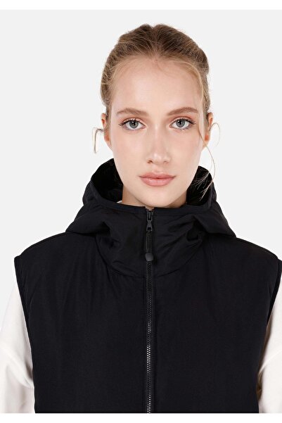 Colin's Regular Fit Kapüşonlu Kadın Siyah Yelek