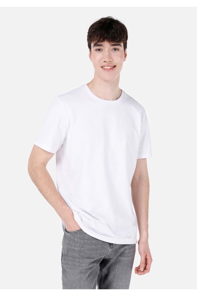 Colin's Ανδρικό λευκό μπλουζάκι - μανίκια