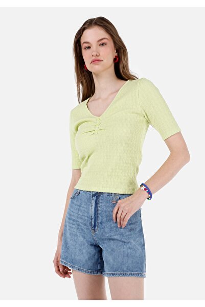 Colin's Slim Fit V-Neck Jacquard Γυναικείο πράσινο κοντομάνικο μπλουζάκι