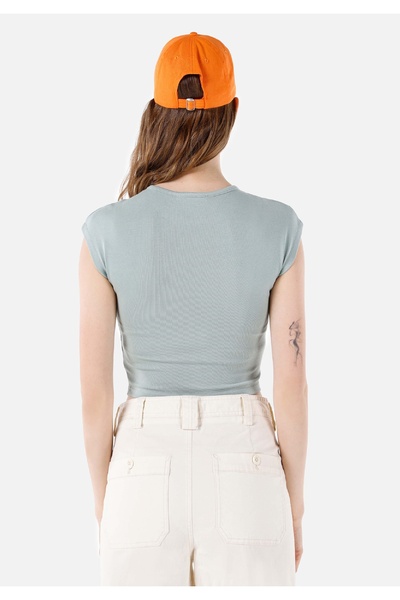 Colin's Slim Fit Πλεκτό Στρογγυλό Γυναικείο Μπλουζάκι με κοντό μανίκι