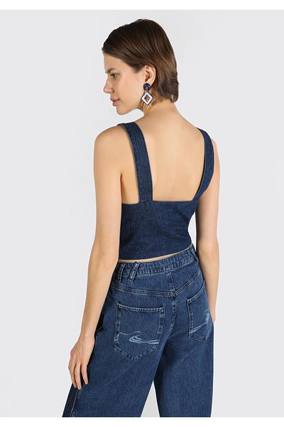 Colin's Slim Fit Square Collar Women's Blue Sleeveless Shirt