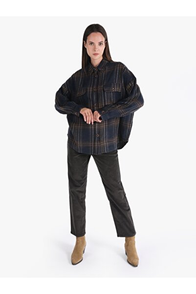 Colin's Relaxed Fit Shirt Neck Ekoseli Kadın Lacivert Uzun Kol Gömlek